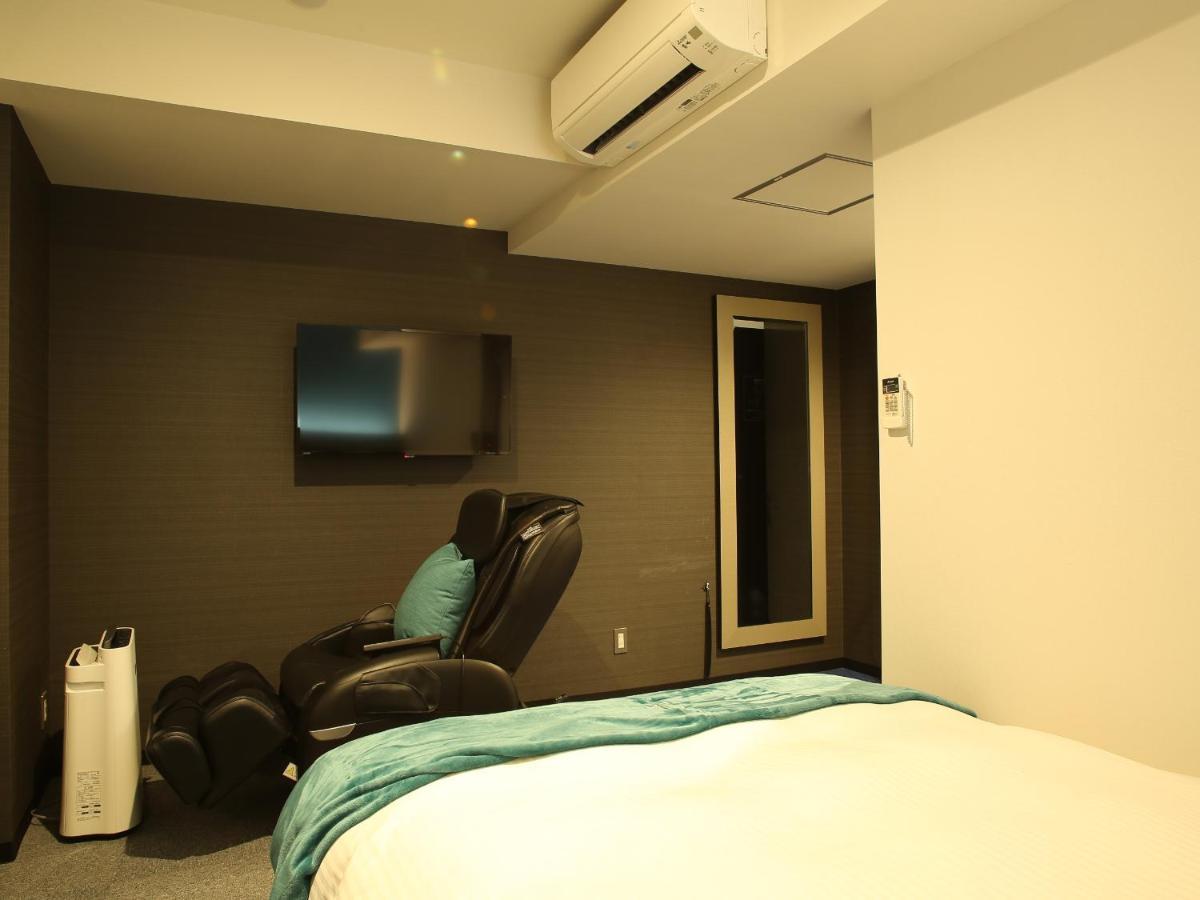 Green Rich Hotel & Capsule Naha - Artificial Hot Spring Futamata Yunohana Esterno foto