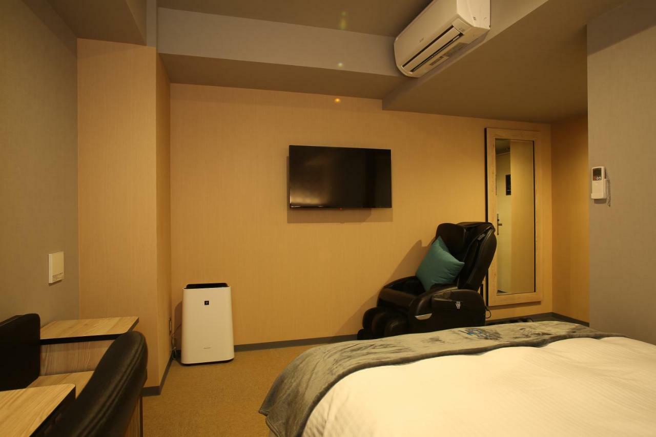 Green Rich Hotel & Capsule Naha - Artificial Hot Spring Futamata Yunohana Esterno foto